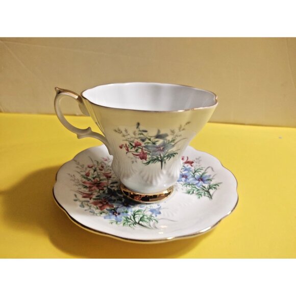 Royal Albert Chelsea Shape Tea Cup Set Friendship Series "Larkspur" - Picture 4 of 11